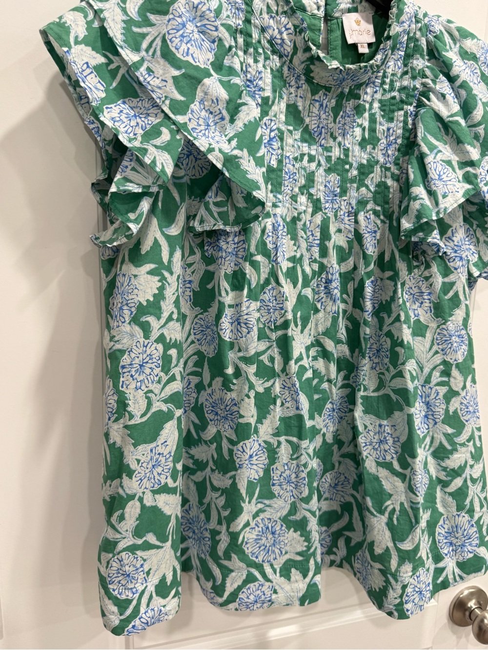J. Marie The Merritt Pleated Green & Blue Floral Ruffle Blouse - Picture 5 of 6